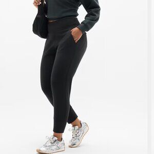 Athleta Venice High Rise Jogger, Black